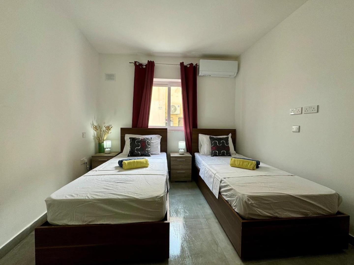 Mive-Delux Three Bedroom Apartment In Marsaskala Exterior foto